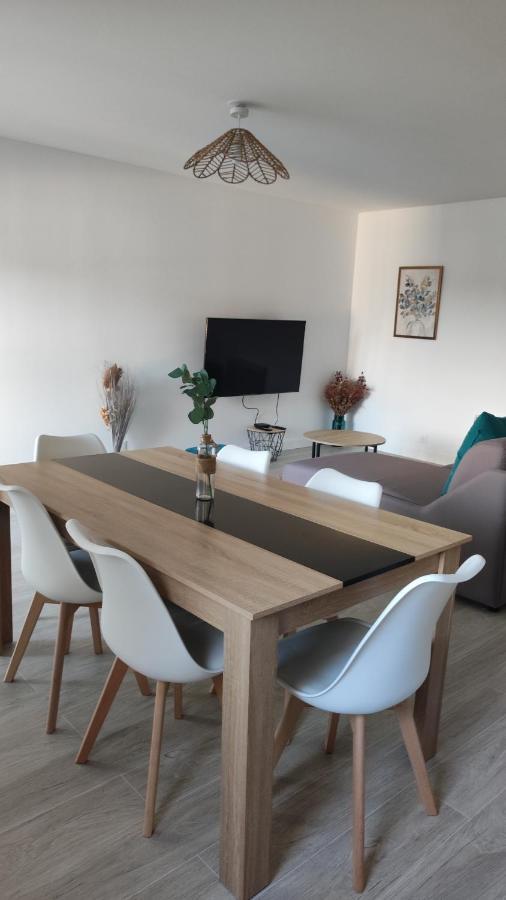 Apartment Calypso- Grand T3 70 M2 - Arrivee Autonome - Parking Prive Gratuit Melun